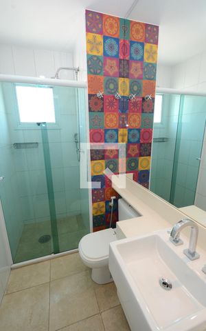 Apartamento à venda com 330m², 4 quartos e 3 vagasBanheiro 1