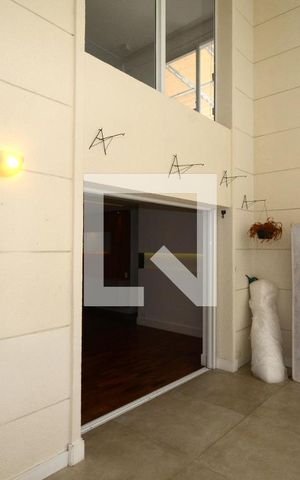 Apartamento à venda com 330m², 4 quartos e 3 vagasVaranda da Sala