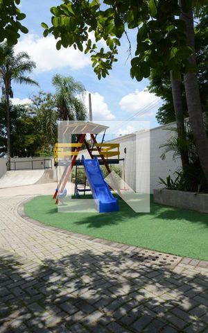 Apartamento à venda com 330m², 4 quartos e 3 vagasÁrea comum - Playground