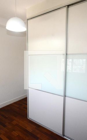Apartamento à venda com 330m², 4 quartos e 3 vagasQuarto 2