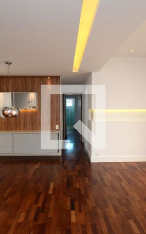 Apartamento à venda com 330m², 4 quartos e 3 vagasSala