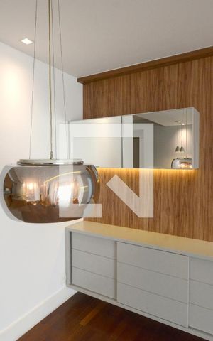 Apartamento à venda com 330m², 4 quartos e 3 vagasSala