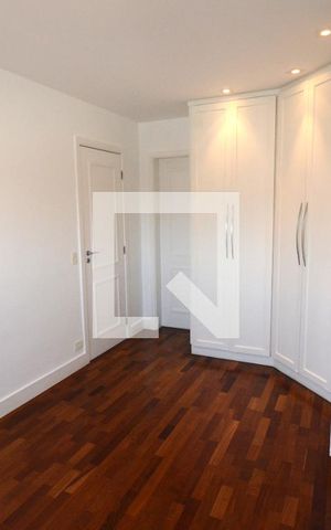 Apartamento à venda com 330m², 4 quartos e 3 vagasQuarto 1 - Suíte
