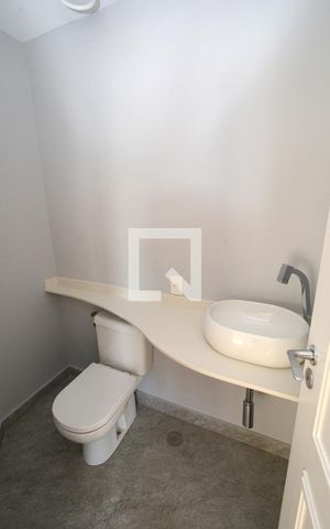 Apartamento à venda com 330m², 4 quartos e 3 vagasLavabo