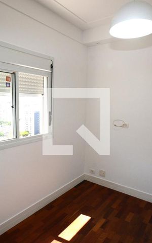 Apartamento à venda com 330m², 4 quartos e 3 vagasQuarto 2
