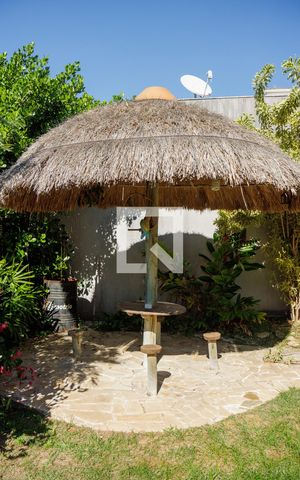 Casa de condomínio à venda com 720m², 6 quartos e 6 vagas Casa de condomínio à venda com 720m², 6 quartos e 6 vagasÁrea comum