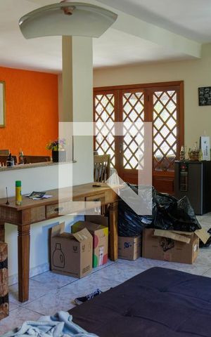 Casa de condomínio à venda com 720m², 6 quartos e 6 vagas Casa de condomínio à venda com 720m², 6 quartos e 6 vagassala