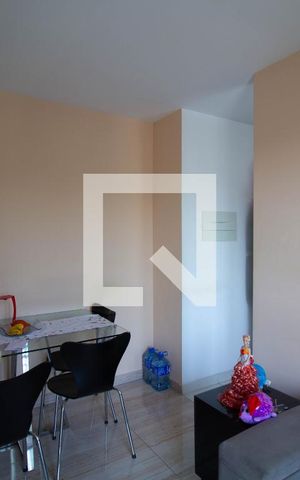 Apartamento à venda com 42m², 2 quartos e 1 vaga Apartamento à venda com 42m², 2 quartos e 1 vagaSala