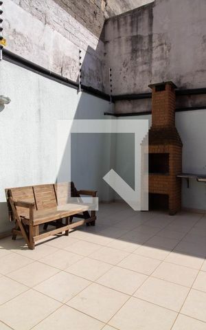 Apartamento à venda com 42m², 2 quartos e 1 vaga Apartamento à venda com 42m², 2 quartos e 1 vagaÁrea comum - Churrasqueira