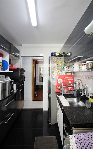 Apartamento à venda com 60m², 2 quartos e 2 vagasCozinha