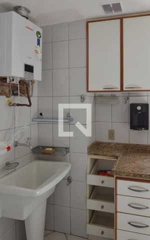 Apartamento para alugar com 120m², 2 quartos e 2 vagas Apartamento para alugar com 120m², 2 quartos e 2 vagasÁrea de serviço