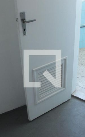 Apartamento à venda com 145m², 2 quartos e 1 vagaÁrea de Serviço