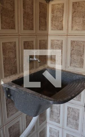Casa para alugar com 60m², 1 quarto e sem vagaÁrea de Serviço