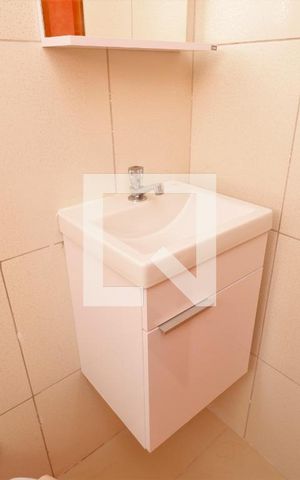 Casa para alugar com 220m², 3 quartos e 4 vagasBanheiro