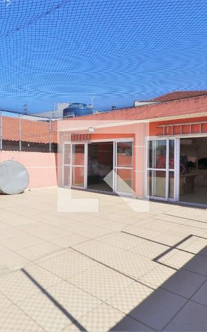 Casa para alugar com 220m², 3 quartos e 4 vagasÁrea externa