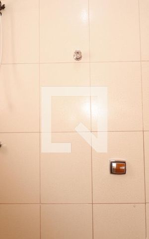 Casa para alugar com 220m², 3 quartos e 4 vagasBanheiro