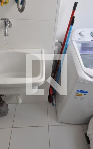 Apartamento para alugar com 49m², 2 quartos e 1 vagaÁrea de Serviço