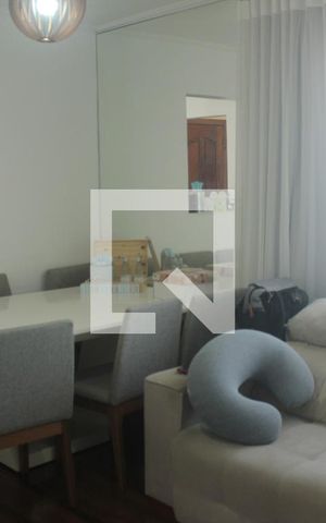 Apartamento à venda com 70m², 2 quartos e 1 vagaSala