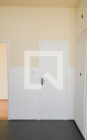 Apartamento à venda com 97m², 3 quartos e sem vaga Apartamento à venda com 97m², 3 quartos e sem vagaCozinha e Área de Serviço