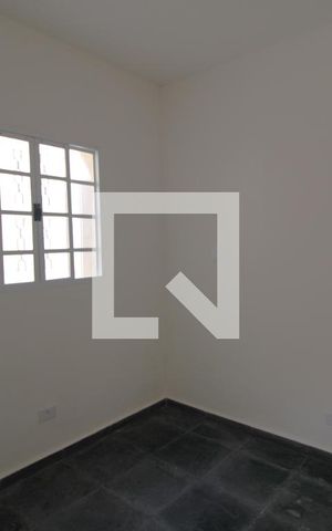 Casa para alugar com 173m², 4 quartos e 2 vagasSala