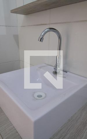 Casa para alugar com 173m², 4 quartos e 2 vagasBanheiro 1