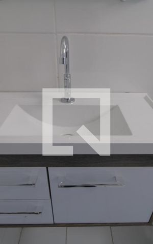 Casa para alugar com 173m², 4 quartos e 2 vagasBanheiro 2