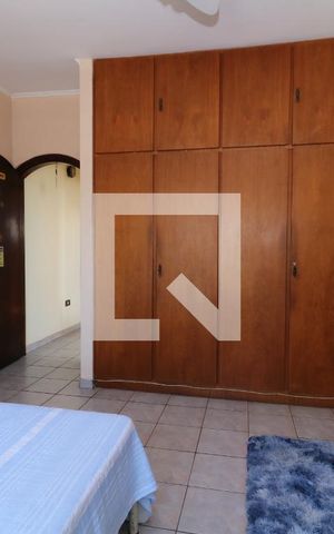 Casa à venda com 100m², 4 quartos e 2 vagasQuarto 1