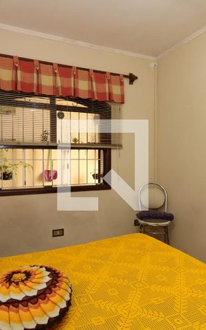 Casa à venda com 100m², 4 quartos e 2 vagasQuarto 2