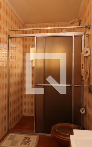 Casa à venda com 100m², 4 quartos e 2 vagasBanheiro Social 2