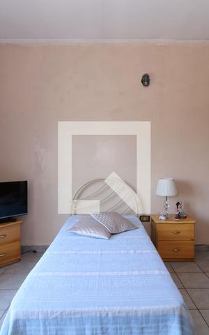 Casa à venda com 100m², 4 quartos e 2 vagasQuarto 1