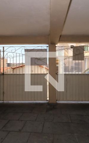 Casa à venda com 100m², 4 quartos e 2 vagasGaragem