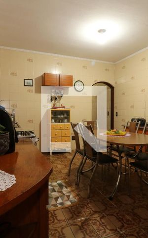 Casa à venda com 100m², 4 quartos e 2 vagasCozinha
