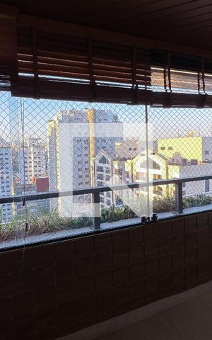Apartamento à venda com 161m², 3 quartos e 3 vagasVaranda