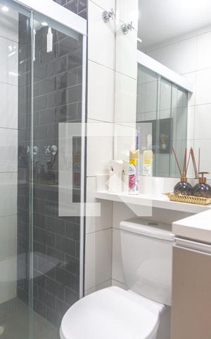 Apartamento à venda com 52m², 1 quarto e 1 vaga Apartamento à venda com 52m², 1 quarto e 1 vagaBanheiro social