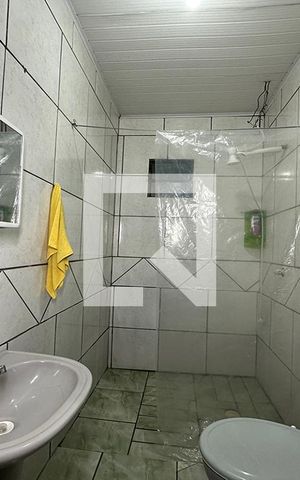 Casa à venda com 88m², 3 quartos e 2 vagasBanheiro