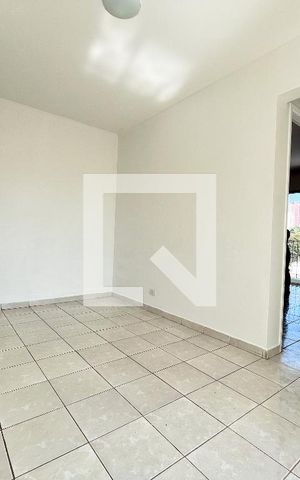 Apartamento para alugar com 54m², 2 quartos e 1 vaga Apartamento para alugar com 54m², 2 quartos e 1 vagaSala