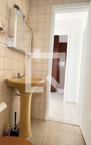 Apartamento para alugar com 54m², 2 quartos e 1 vaga Apartamento para alugar com 54m², 2 quartos e 1 vagaBanheiro