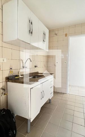 Apartamento para alugar com 54m², 2 quartos e 1 vaga Apartamento para alugar com 54m², 2 quartos e 1 vagaCozinha