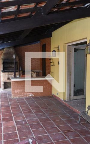 Casa à venda com 440m², 4 quartos e 5 vagasQuintal