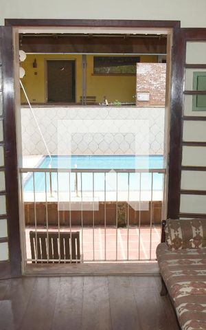 Casa à venda com 440m², 4 quartos e 5 vagasQuarto 4