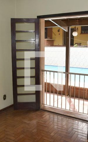 Casa à venda com 440m², 4 quartos e 5 vagasQuarto 3