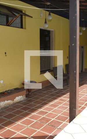 Casa à venda com 440m², 4 quartos e 5 vagasQuintal