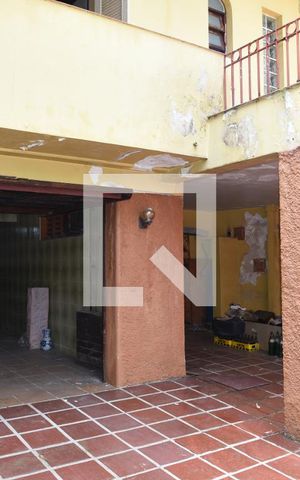 Casa à venda com 440m², 4 quartos e 5 vagasGaragem