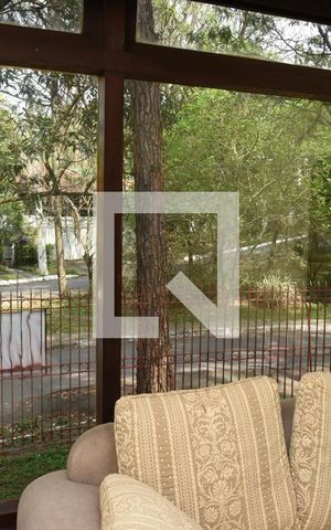 Casa à venda com 440m², 4 quartos e 5 vagasVista da Sala
