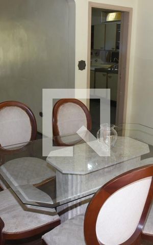 Casa à venda com 440m², 4 quartos e 5 vagasSala de Jantar