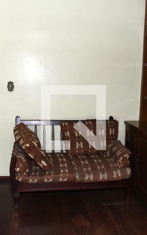 Casa à venda com 440m², 4 quartos e 5 vagasQuarto 4