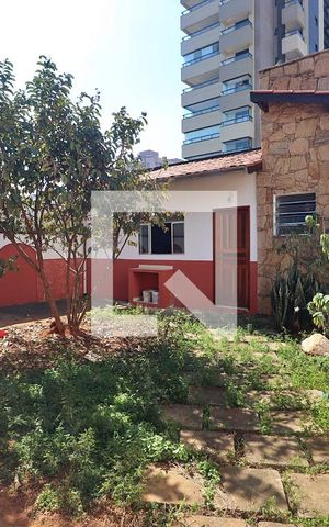 Casa à venda com 190m², 3 quartos e sem vagaQuintal