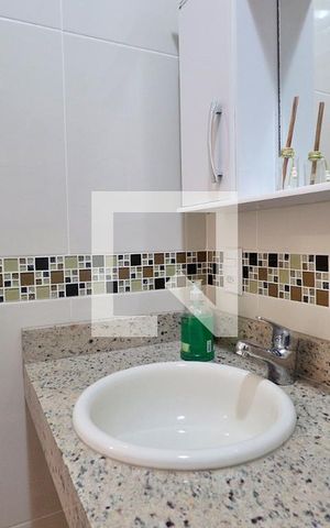 Casa à venda com 190m², 3 quartos e sem vagaLavabo