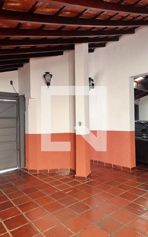 Casa à venda com 190m², 3 quartos e sem vagaGaragem