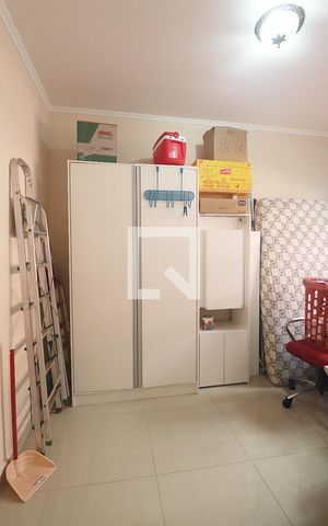 Casa à venda com 190m², 3 quartos e sem vagaQuarto de Serviço